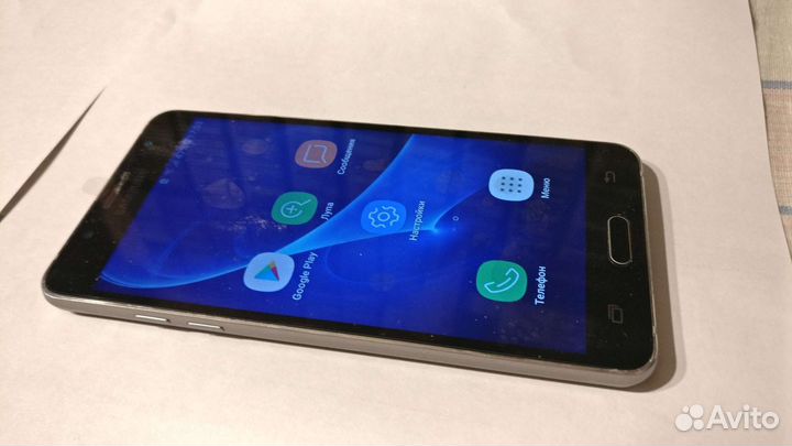 Телефон Samsung galaxy J5 2017