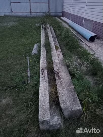 Столбы бетонные