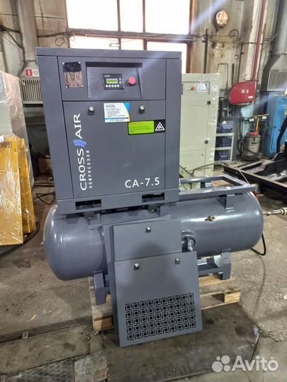 Винтовой компрессор 7.5 кВт на ресивере