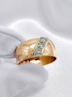 Золотое кольцо СССР 583 с бриллиантами 5.24 гр