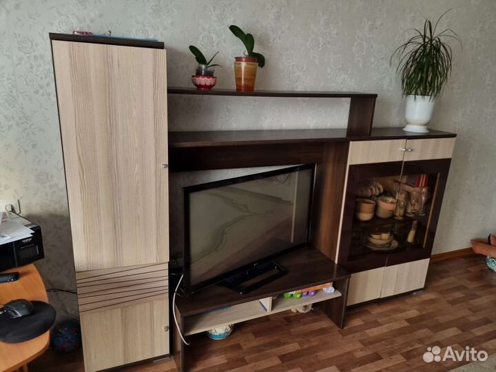 Стенка под телевизор со шкафом