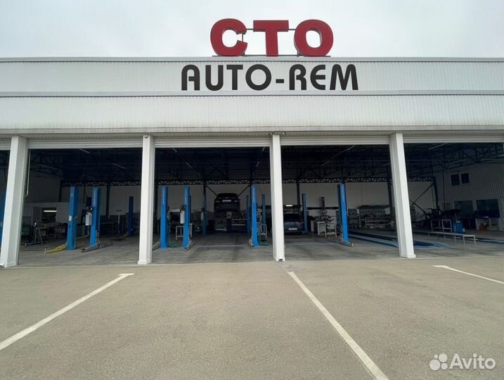 Автоэлектрик диагност автосервиса в Краснодаре