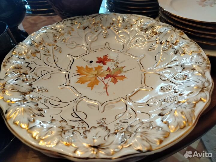 Большое блюдо фарфор