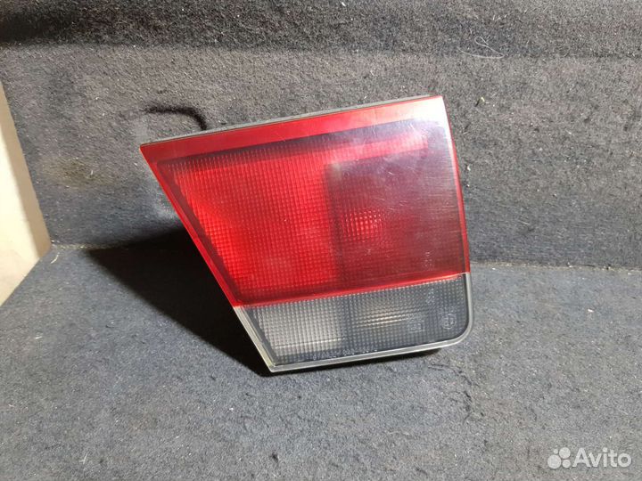 Фонарь задний mazda 626