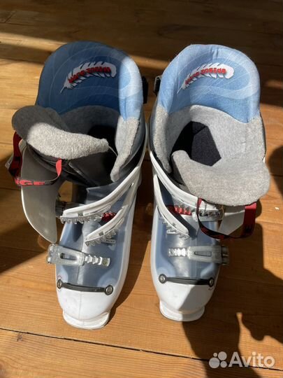 Горнолыжные ботинки Lange 26.5