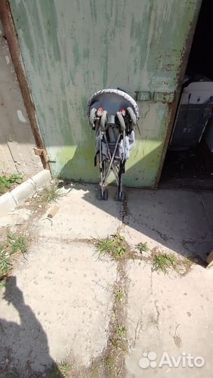Прогулочная коляска трость бу