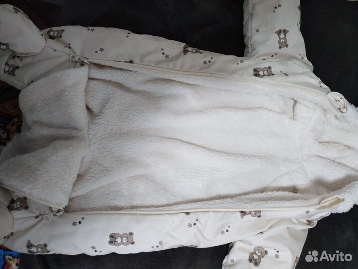 Зимний комбинезон для девочки