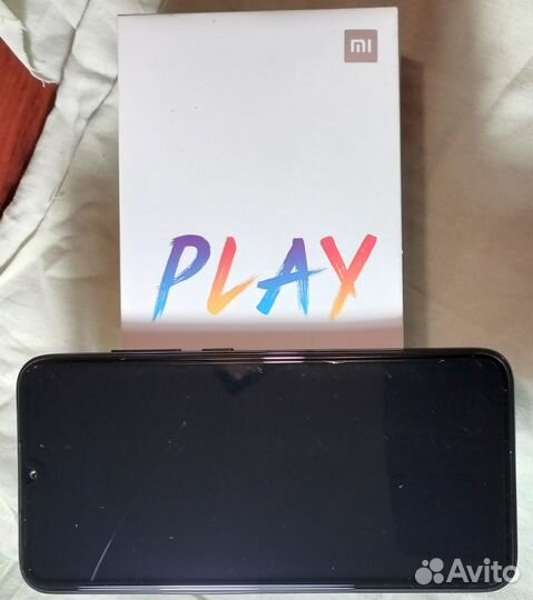 Xiaomi Mi Play, 4/64 ГБ