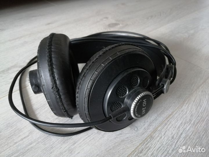 Наушники мониторные Axelvox hd241