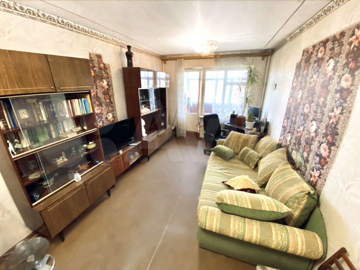 2-к. квартира, 52 м², 3/5 эт.