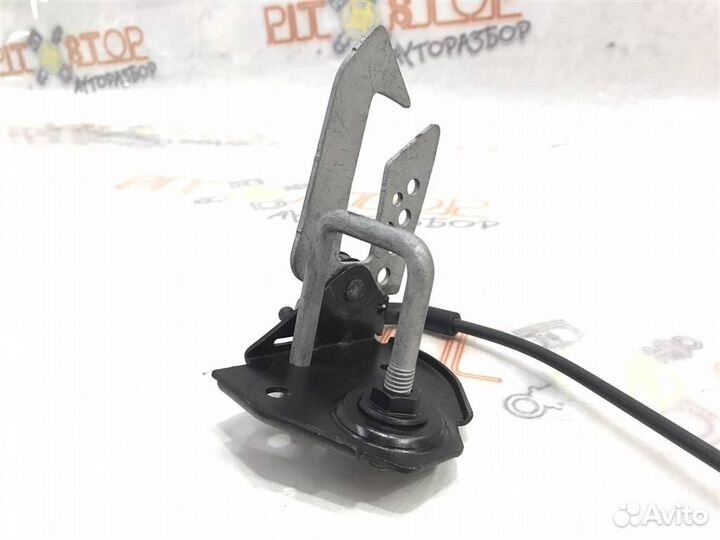 Замок капота BMW 5-серия F10/F11 2009