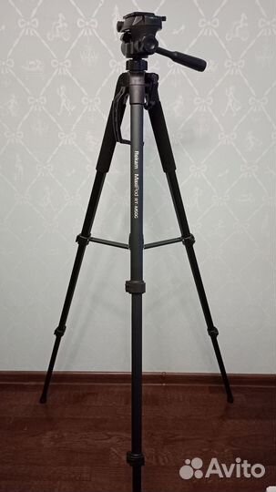 Штатив для фотоаппарата