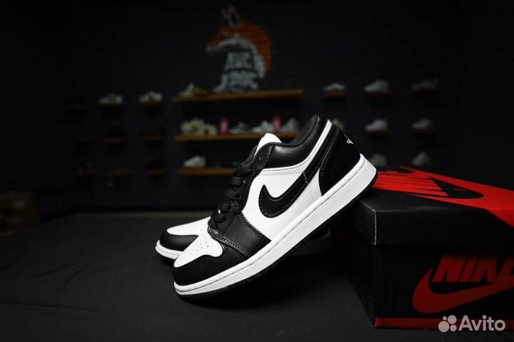 Кроссовки Nike Air Jordan 1 Low Black White