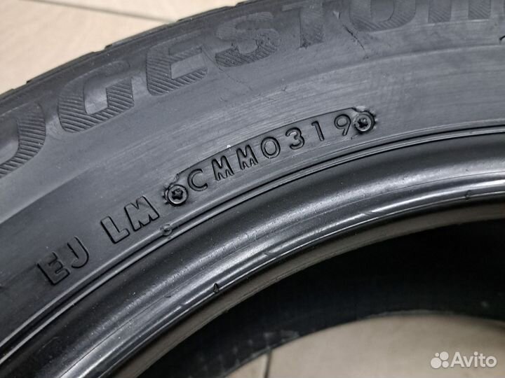 Bridgestone Turanza T001 215/55 R17 94V