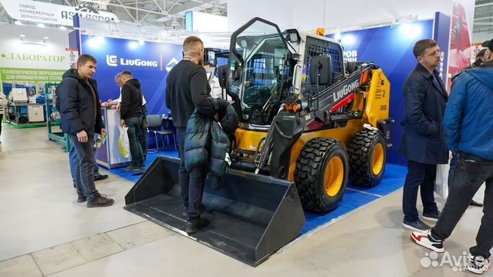 Мини-погрузчик LiuGong CLG395В, 2024