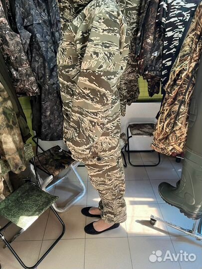 Демисезонный костюм мужской