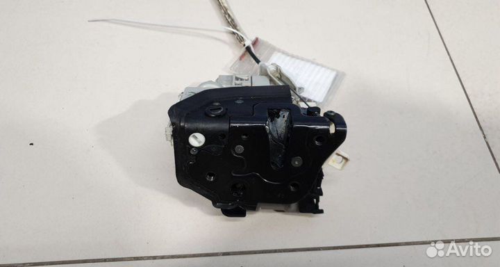 Замок двери задней левой Audi Q5