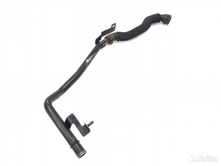 Патрубок системы охлаждения Audi A6 C6 BDW 2008