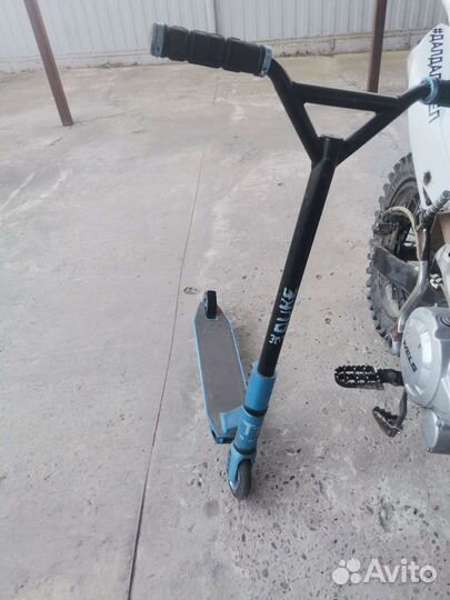 Трюковой самокат