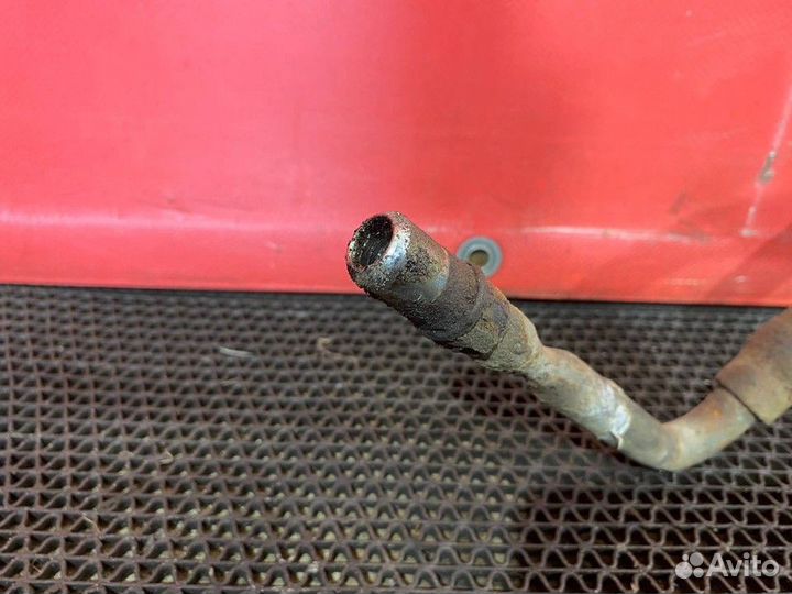 Трубка гура Volvo FH