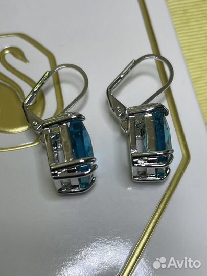 Swarovski серьги новые