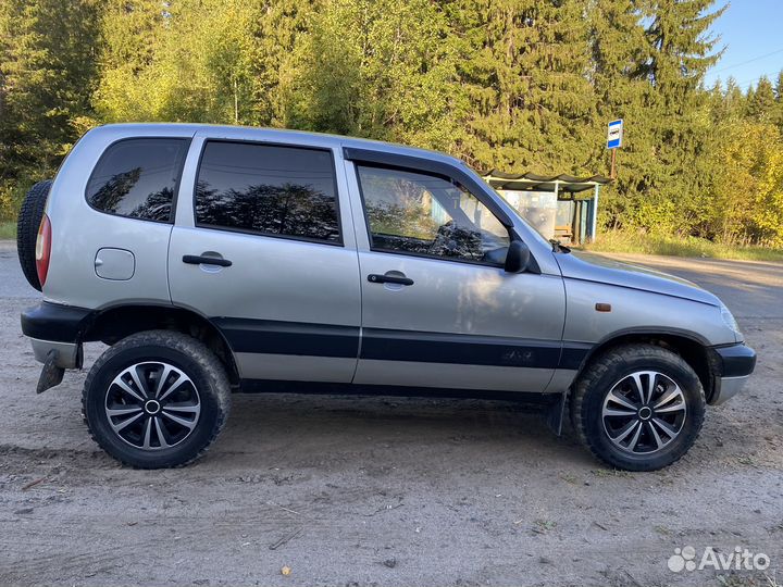 Chevrolet Niva, 2008