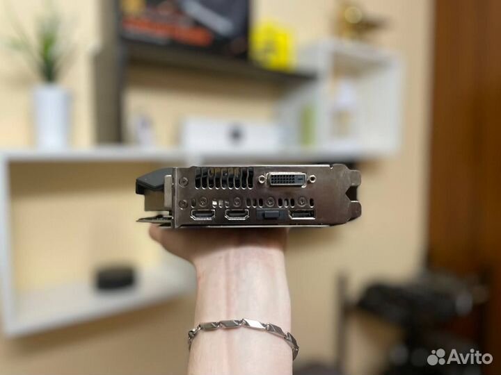 Видеокарта GTX 1080 8GB
