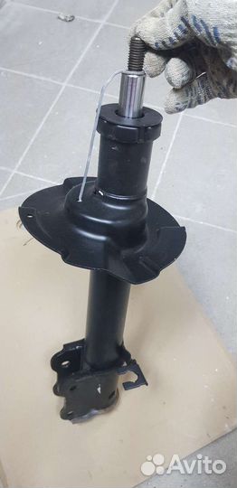 Стойка передняя правая Ford, Mazda