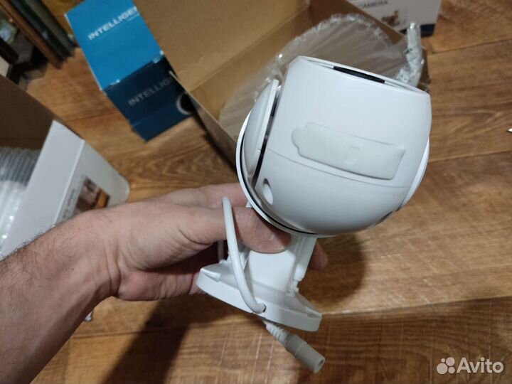 Уличная и внутренняя поворотная IP Wi-Fi камера