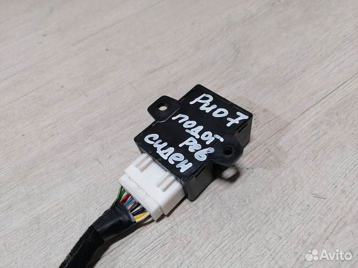 Блок подогрева сидений с проводкой Kia Rio 3 Рио 3