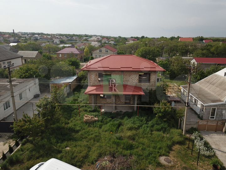 Дом 181 м² на участке 8 сот.