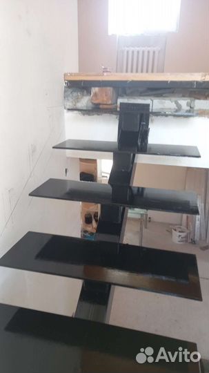 Лестница металлический каркас