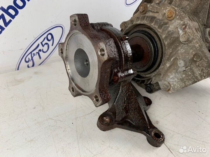 Раздаточная коробка Nissan X-Trail T30 2.0