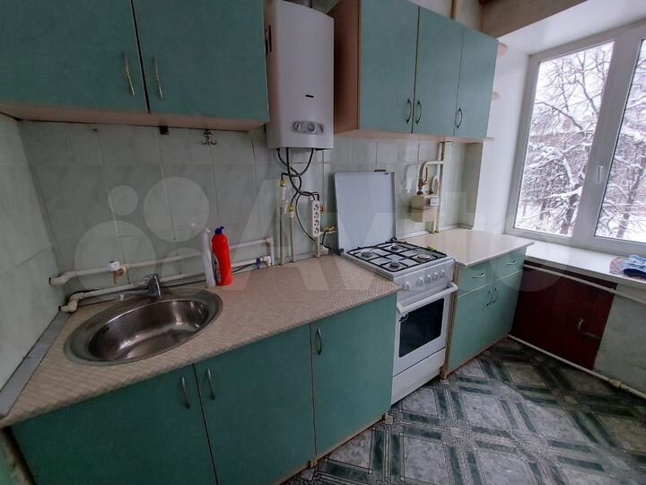 2-к. квартира, 40 м², 3/4 эт.