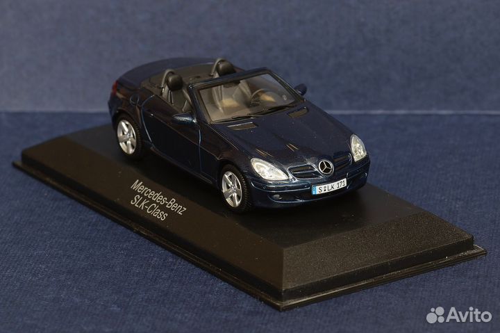 Модель автомобиля minichamps 1:43 mersedes-benz