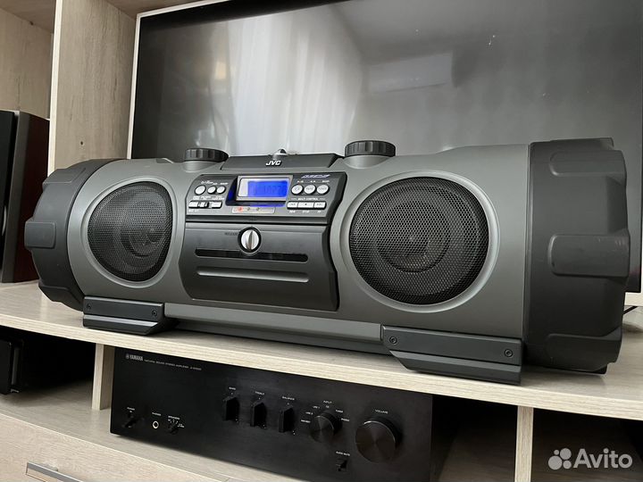 Бумбокс JVC RV-NB1