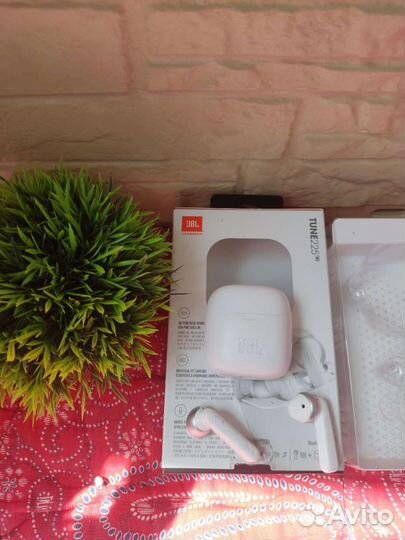 Беспроводные наушники jbl tune 225 tws