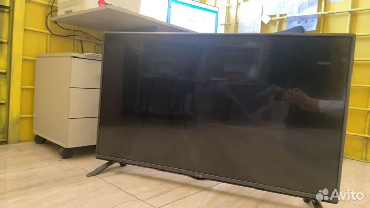 Телевизор LG 42LB620V
