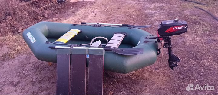 Лодчный мотор Тохатсу 2.5 лодка Нептун