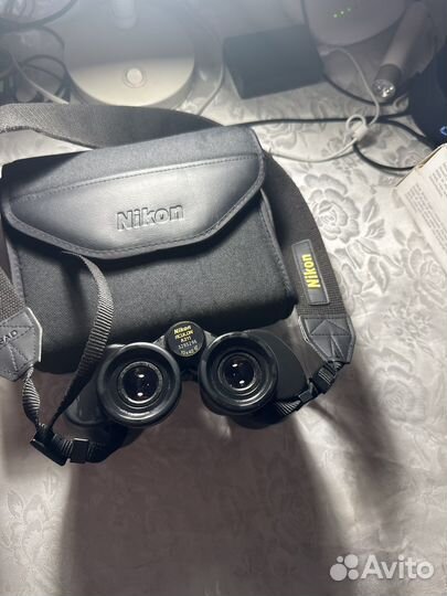 Бинокль Nikon aculon a211