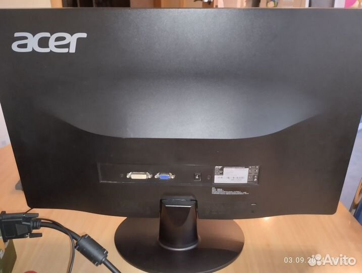 Acer S220HQL