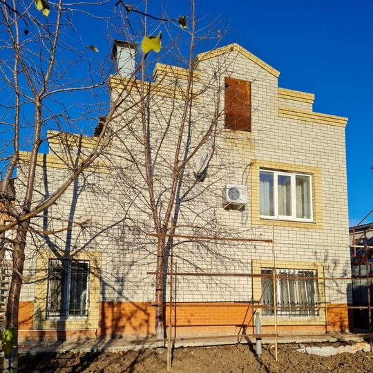 Дом 115 м² на участке 5 сот.