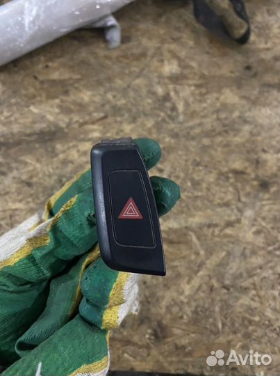 Кнопка аварийки ауди а4 б8