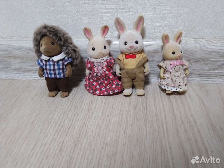 Sylvanian families семья кроликов