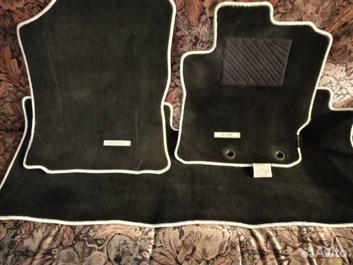 Коврики оригинальные