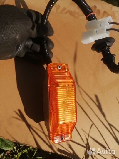 Повторитель поворота Hella