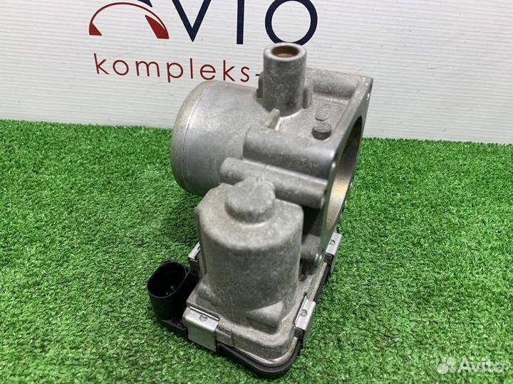 Дроссельная заслонка Volkswagen Polo 6R cbzb 2011