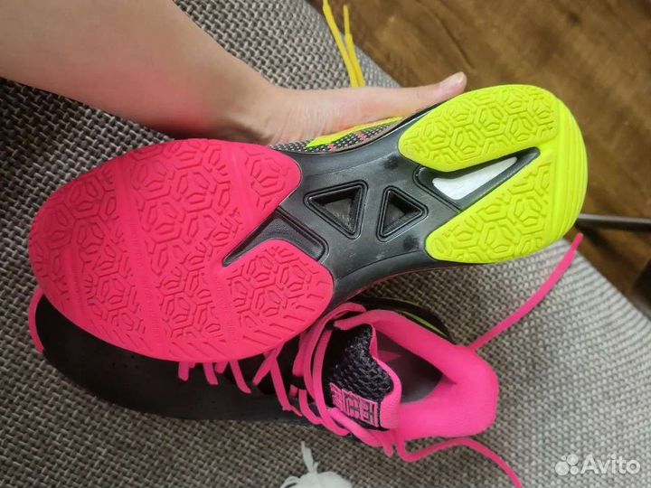 Кросовки бадминтона дилинг 41 thunderbolt