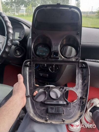 Консоль ваз granta