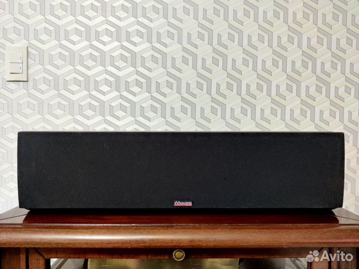 Акустическая колонка Dinaudio центр